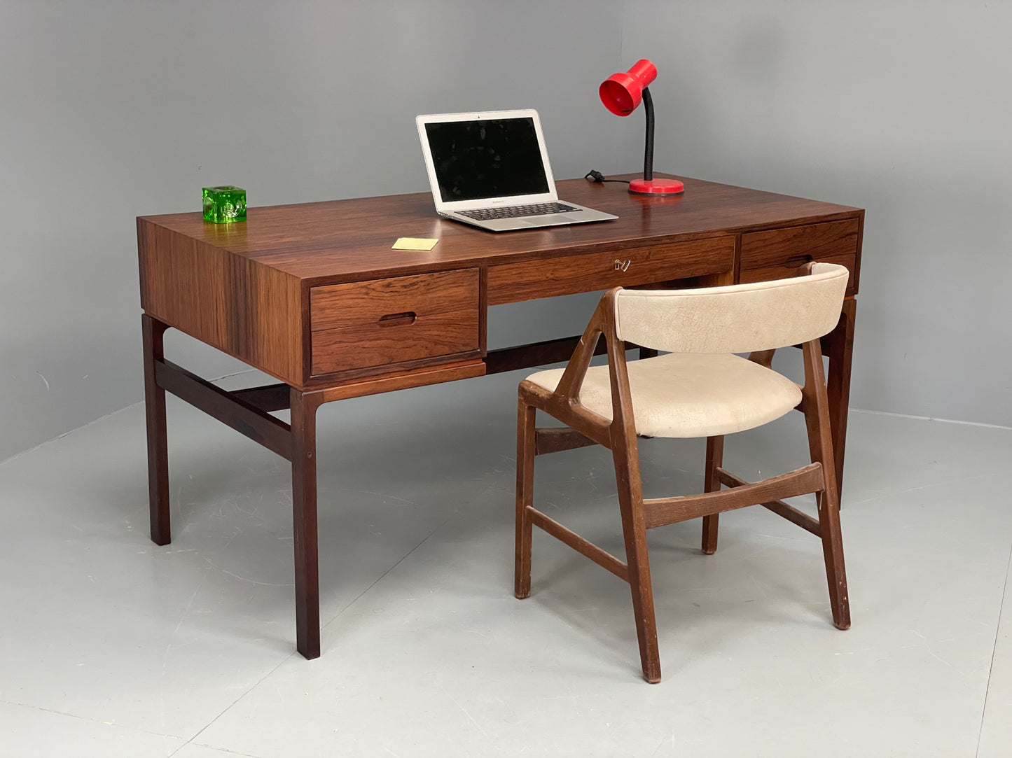Vintage 1960s Rosewood Desk Arne Wahl Iverson Mid Century Danish Drawer EB12284