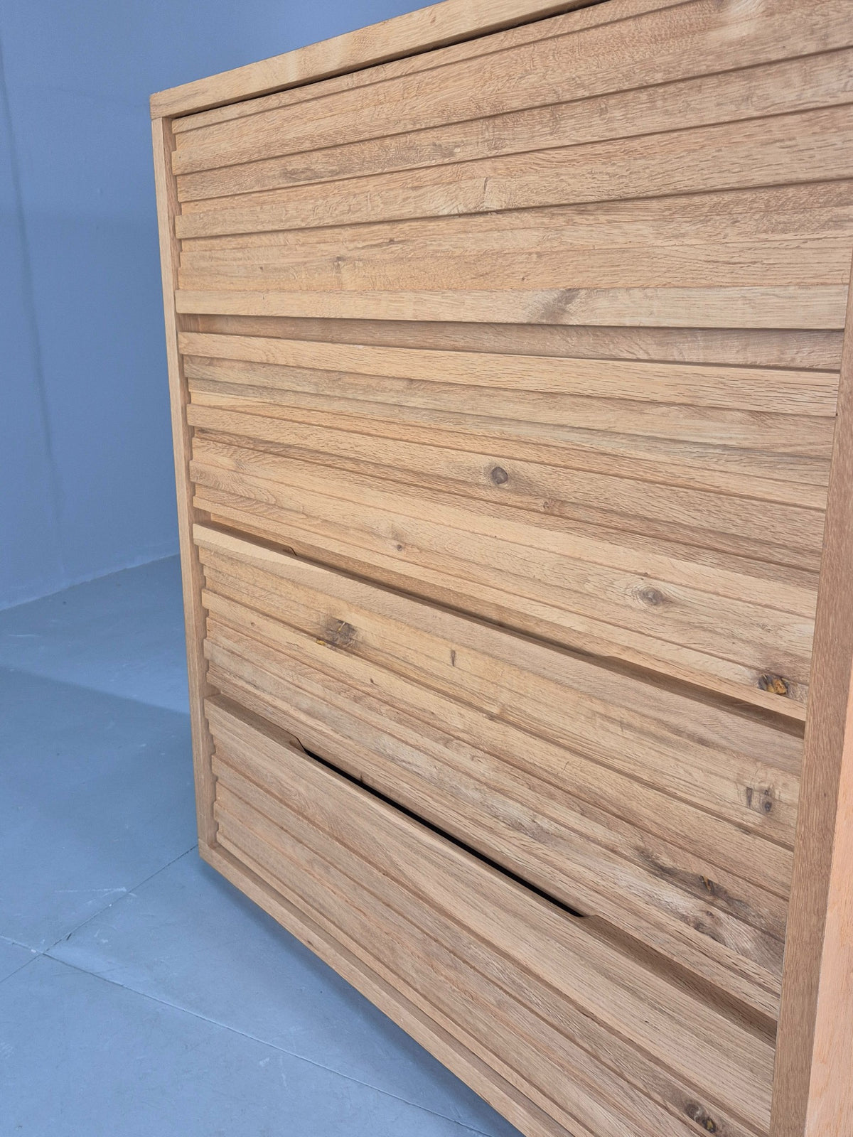 Vintage Chest of Drawers Modern Design Solid Oak Quality EB13141
