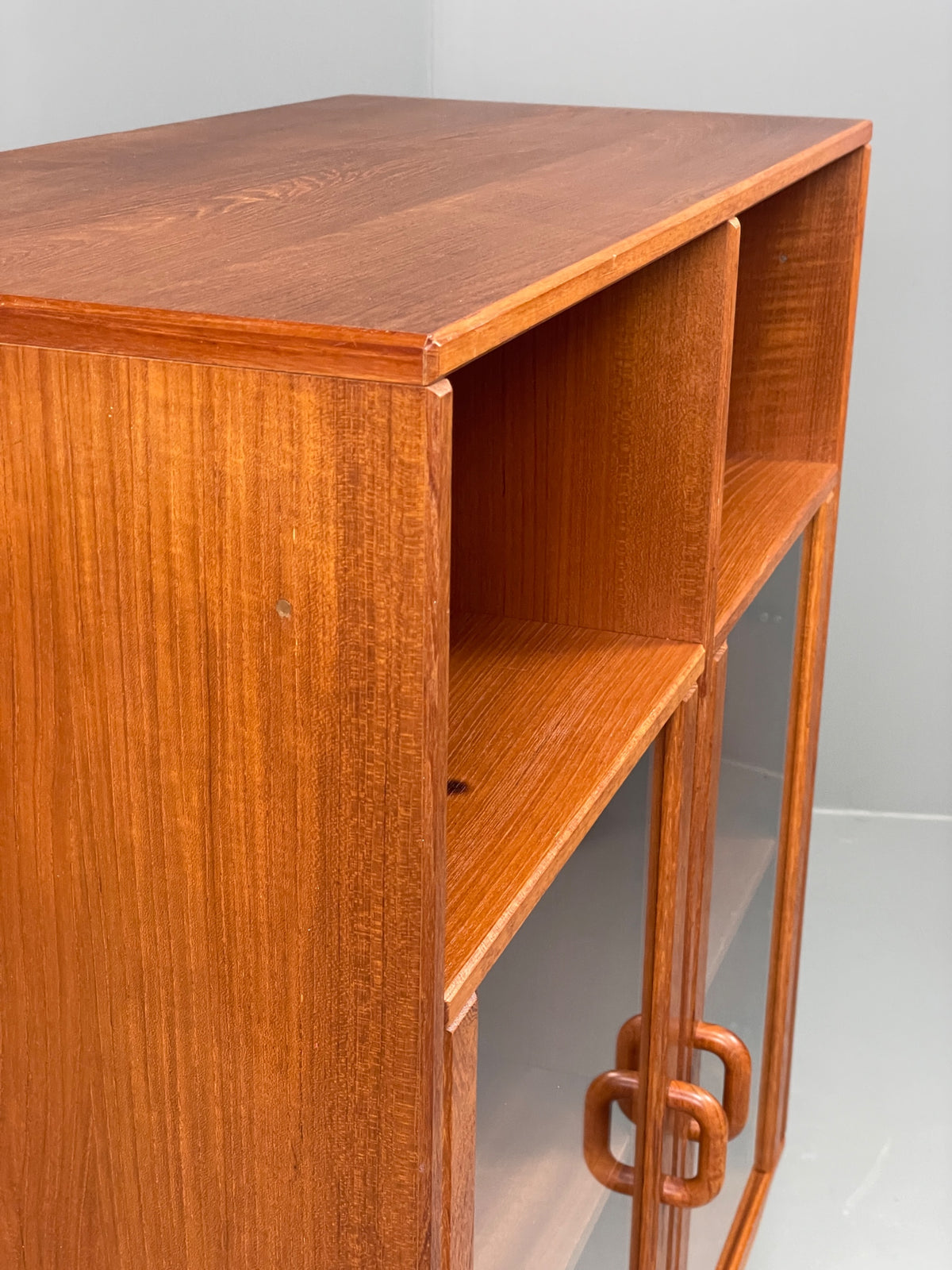 Vintage Teak Cabinet Danish 1970s Retro Mid Century Shelving Cupboard EB12965
