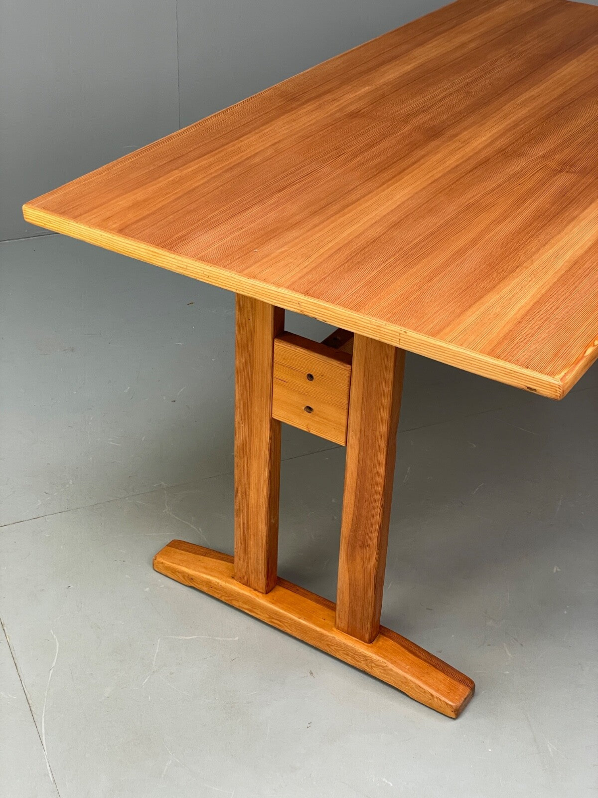 Vintage Danish Pine Dining Table Extending Mogensen Shaker Style EB9434 MWOO - UKDK FURNITURE