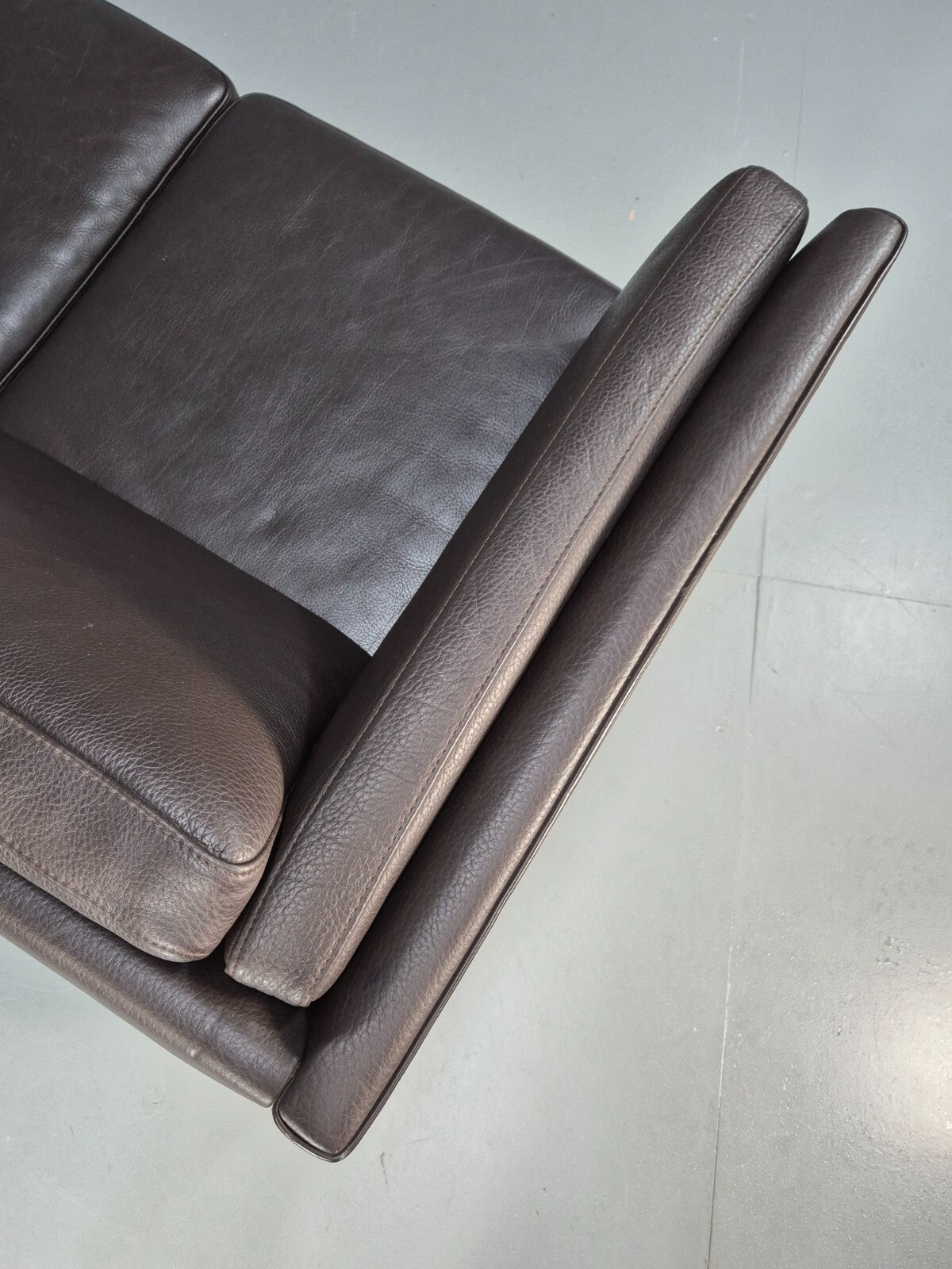 Vintage Danish 3 Seat Black leather Sofa 1980s Retro MCM EB9072 M3SS - UKDK FURNITURE