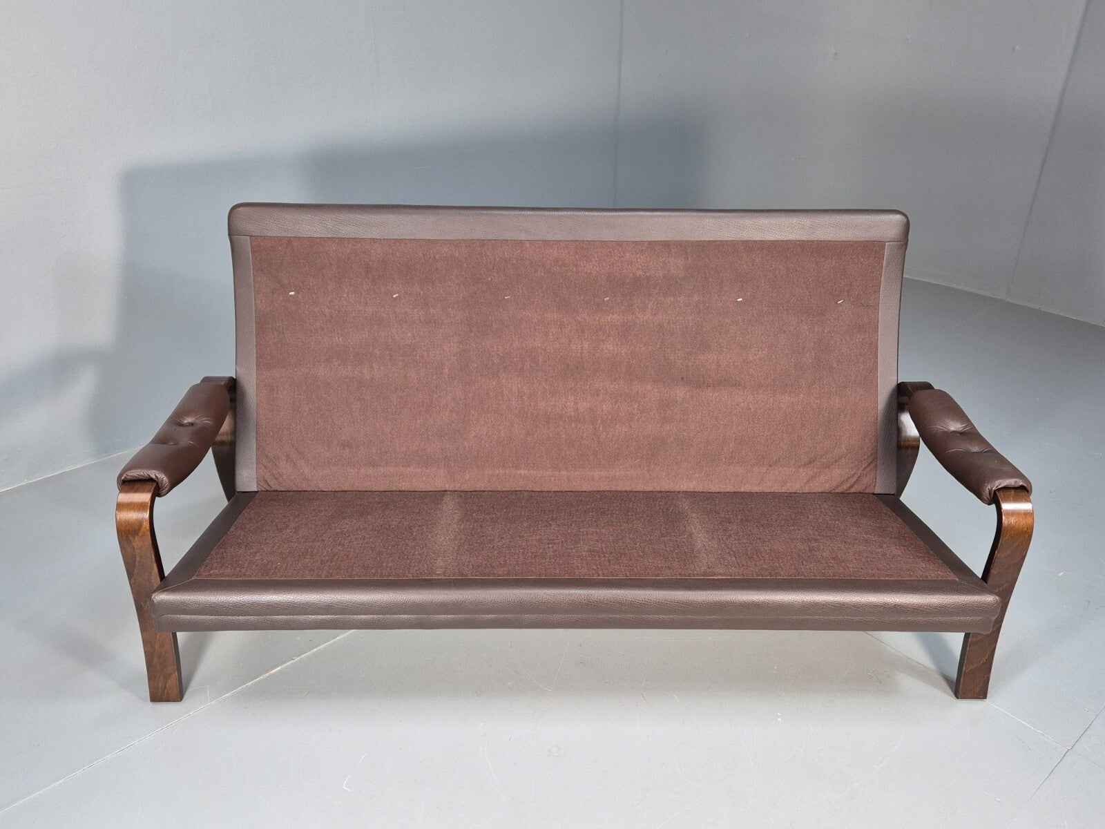 Vintage danish 3 seat Brown Leather Sofa Bentwood Frame 1980s Retro EB9079 M3SS - UKDK FURNITURE