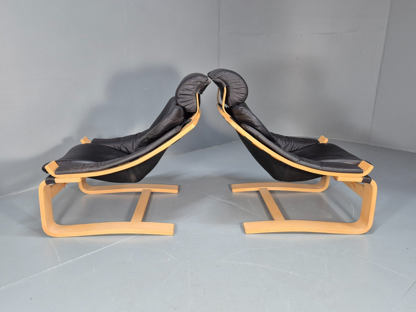 2 Kroken Leather Lounge Chairs, Ake Fribyter Design 1970s Retro MCM EB9295 MNOR - UKDK FURNITURE