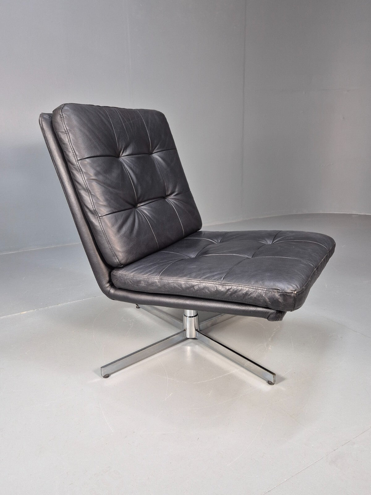 Vintage Danish Black Leather Swivel Chair 1990s Retro MCM EB9238 MSWI - UKDK FURNITURE