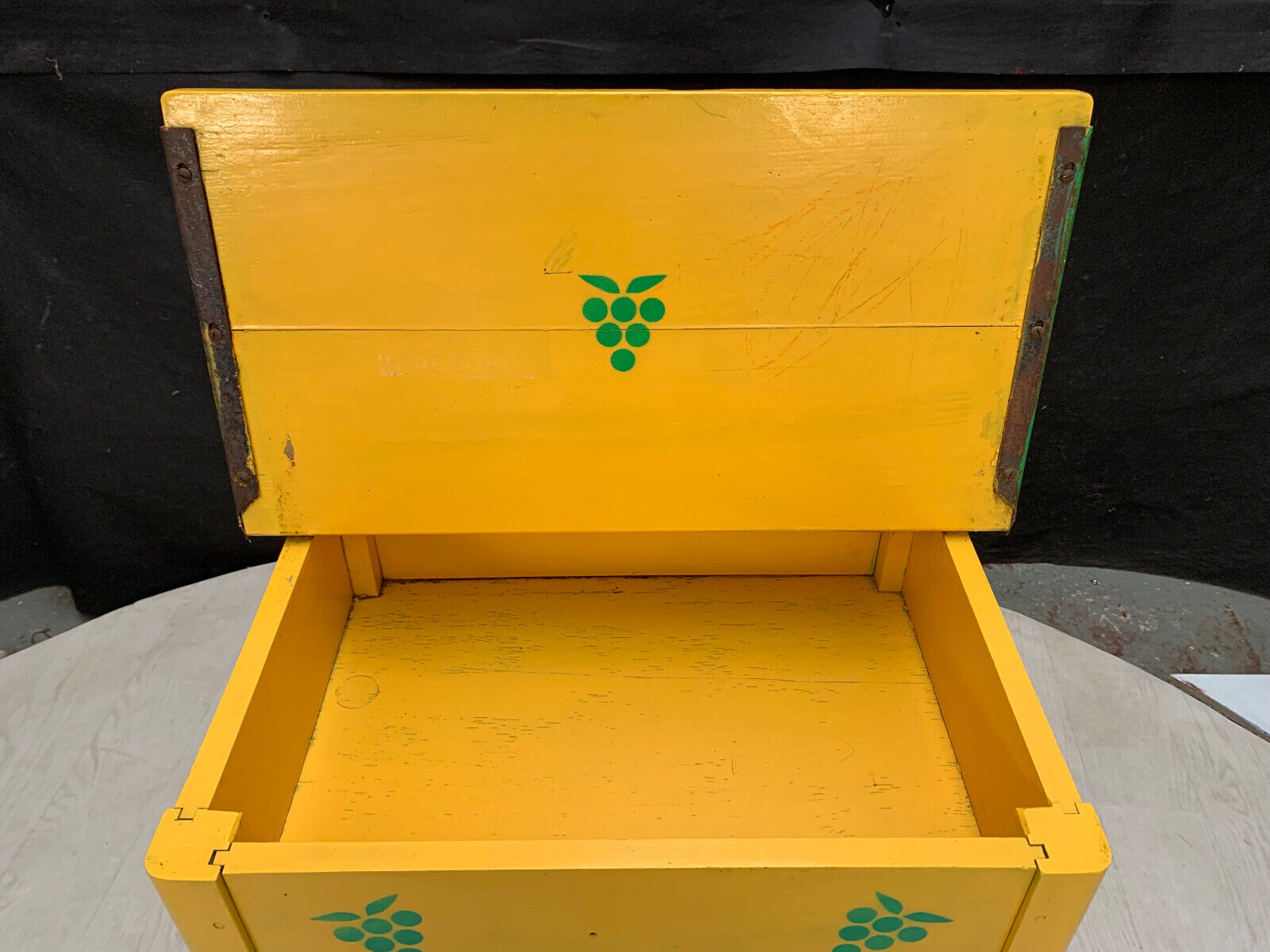 Yellow Painted Childrens School Desk with Green Grape Stencils EB2859 MWOO - UKDK FURNITURE