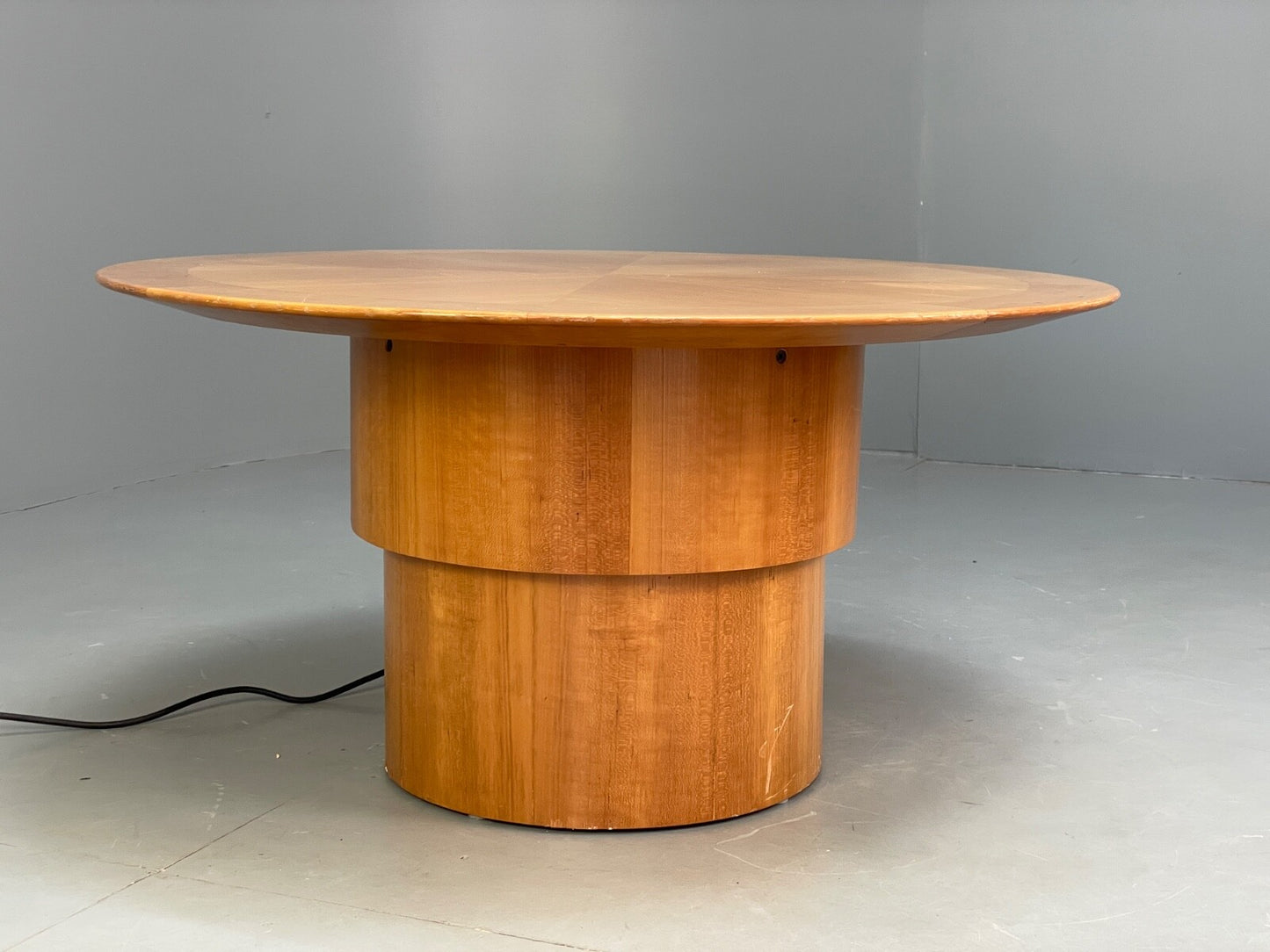 Circular Maple Coffee Table Height Adjustable Art Deco Themed Modern EB9439 MWOO - UKDK FURNITURE