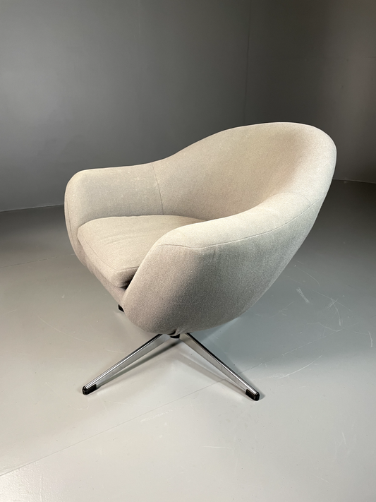 Danish Swivel Bucket Chair 1980s Vintage Retro MCM EB6359 MSWI1