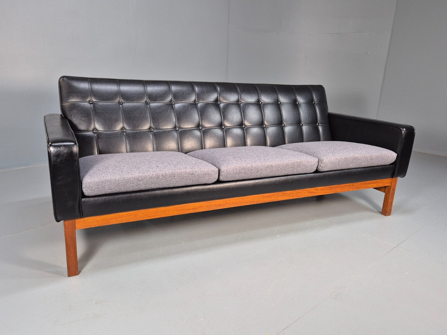 Vintage 3 Seater Sofa Black Leather Teak Frame Futura Mobler Mid Century M3SS - UKDK FURNITURE