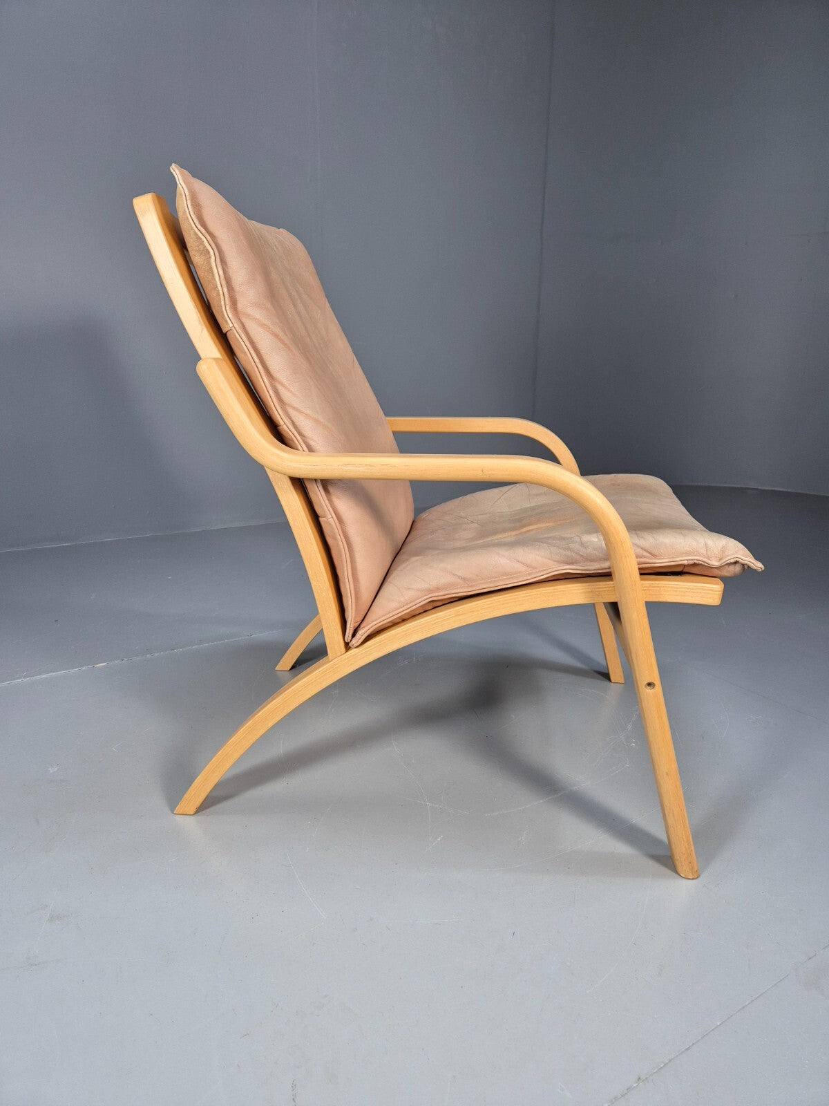 Vintage Stouby Tan Leather and Bentwood Lounge Chair 1980s Retro EB9293 MNOR - UKDK FURNITURE