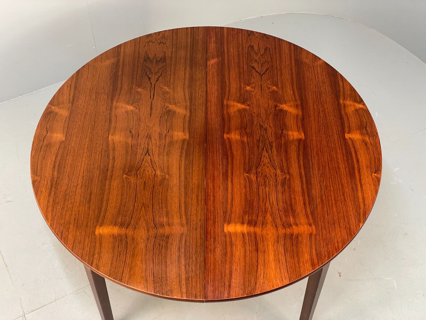 Vintage Nathan Dining Table Extending Circular Mid Century EB9126 MWOO - UKDK FURNITURE