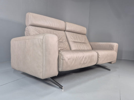 Stressless Stella 2 Seat Settee In Grey Leather Modern Ekornes EB11474 MDIN1