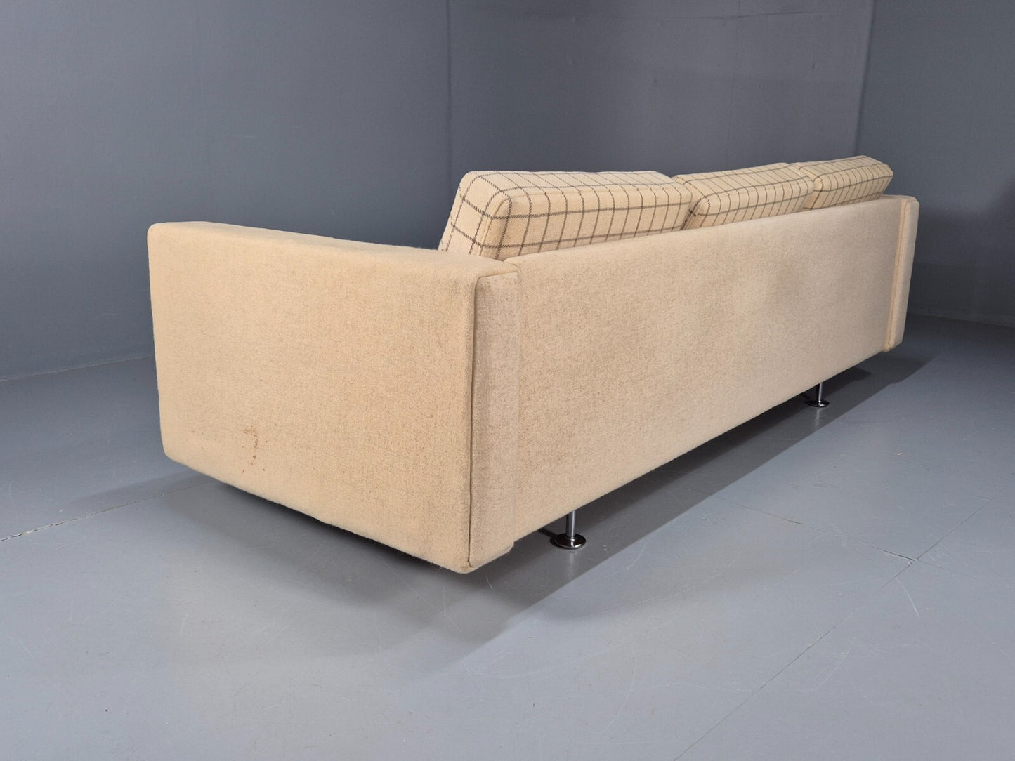 A Vintage Hans Wegner GE300 3 Seat Sofa in Original Wool MCM Retro EB9355 M3SS - UKDK FURNITURE