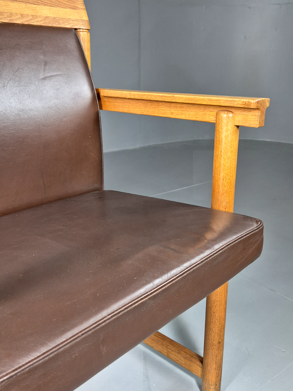 Vintage Scandinavian Elbow Chair Brown Leather Oak Frame Retro MCM EB7021 MNOR - UKDK FURNITURE