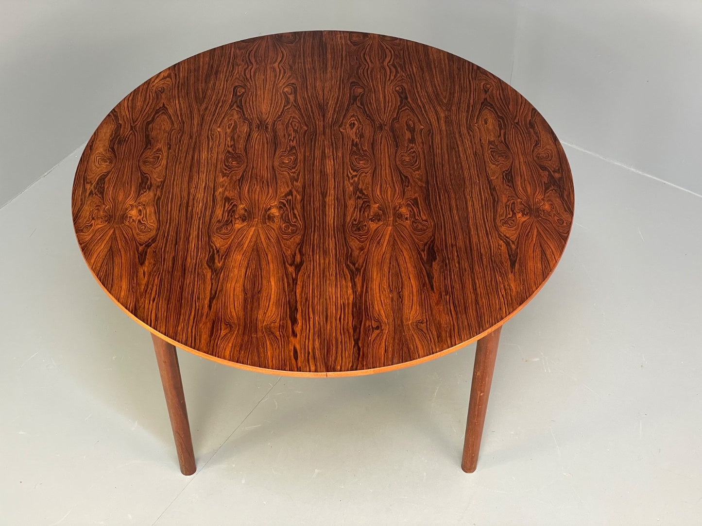 Vintage McIntosh Dining Table Round Extending 1960s Mid Century EB9773 MWOO - UKDK FURNITURE