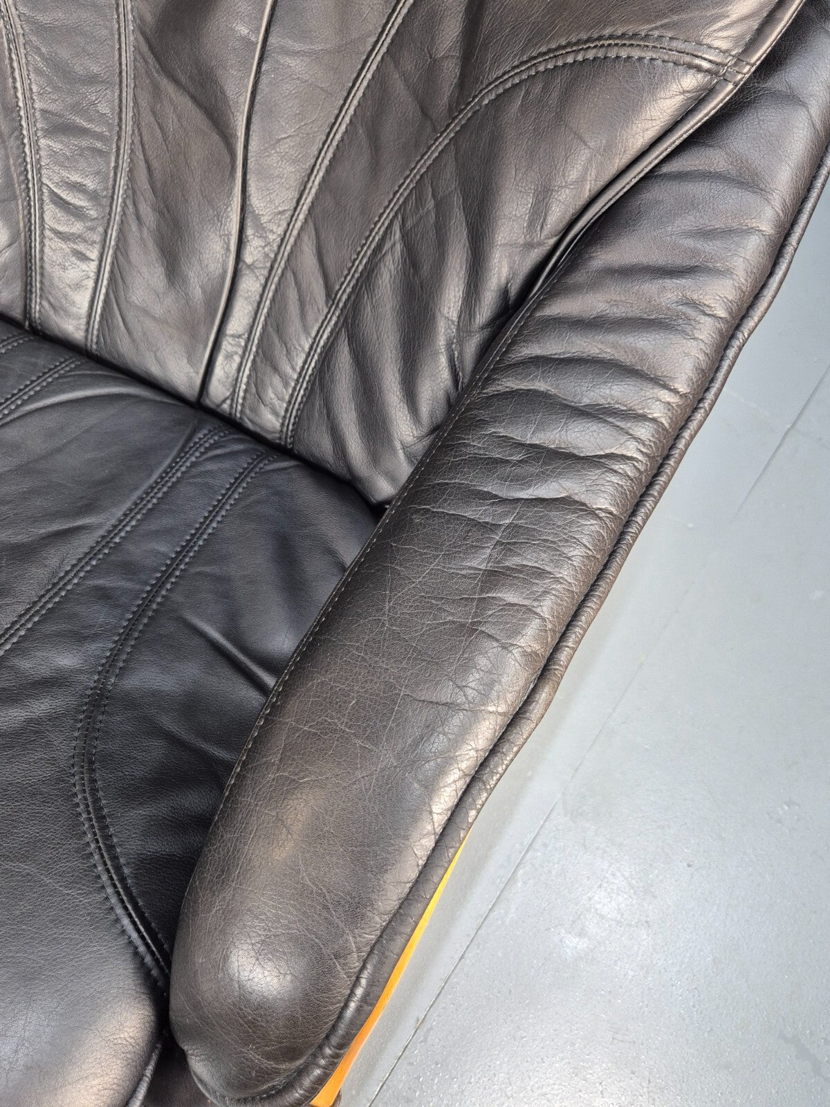 Vintage Black Leather Armchair Blonde Bentwood 1980s Danish MCM EB9256 MBEN9