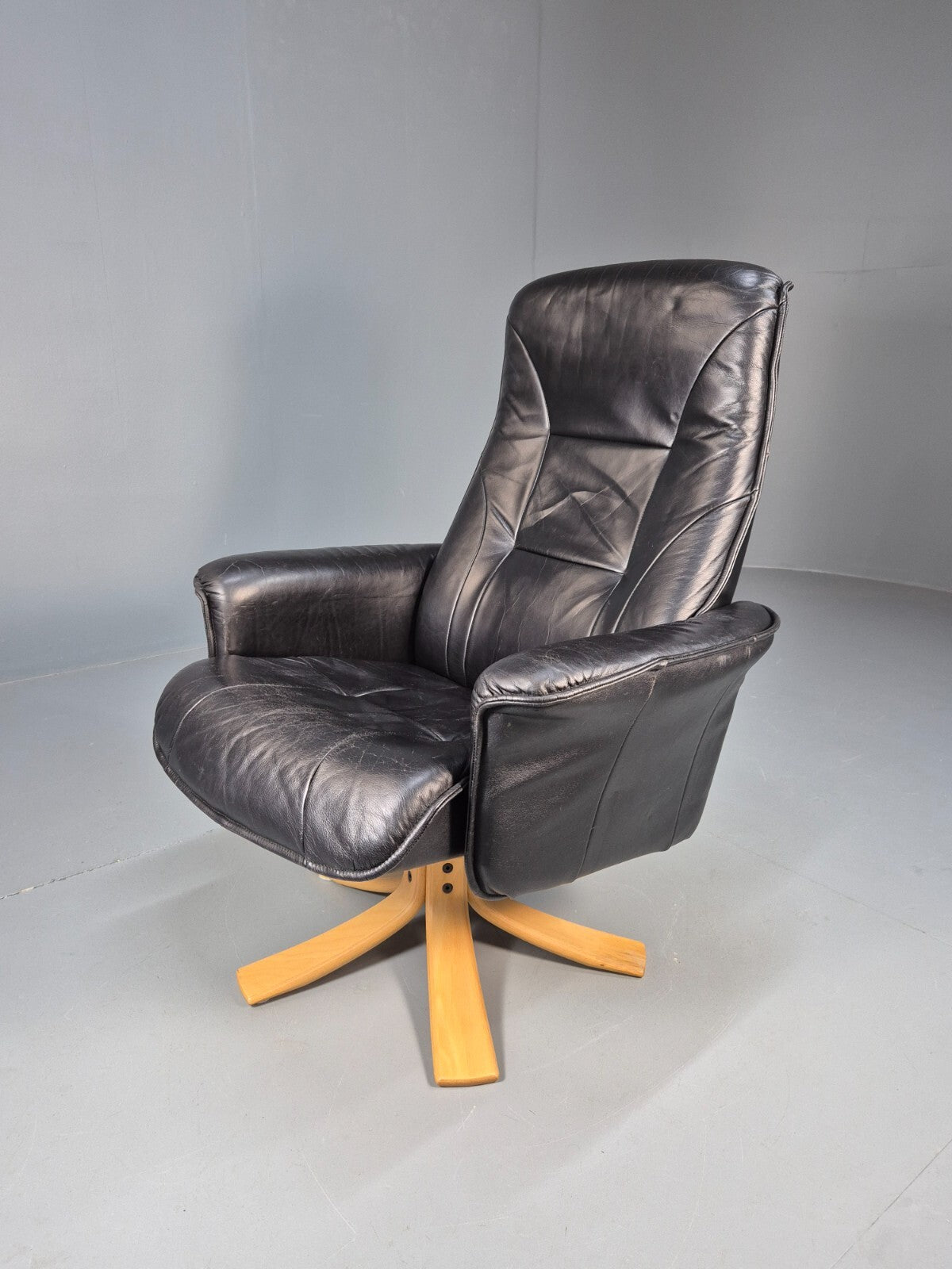 Vintage Danish Swivel and Recline Lounge Chair Bentwood Base 1980s EB9237 MSWI - UKDK FURNITURE