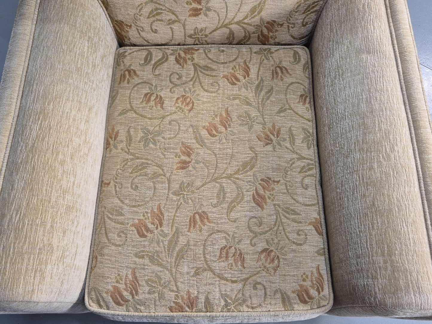 Vintage 1960s Lounge Chair in Cream Floral Retro MCM EB9682 MNOR - UKDK FURNITURE