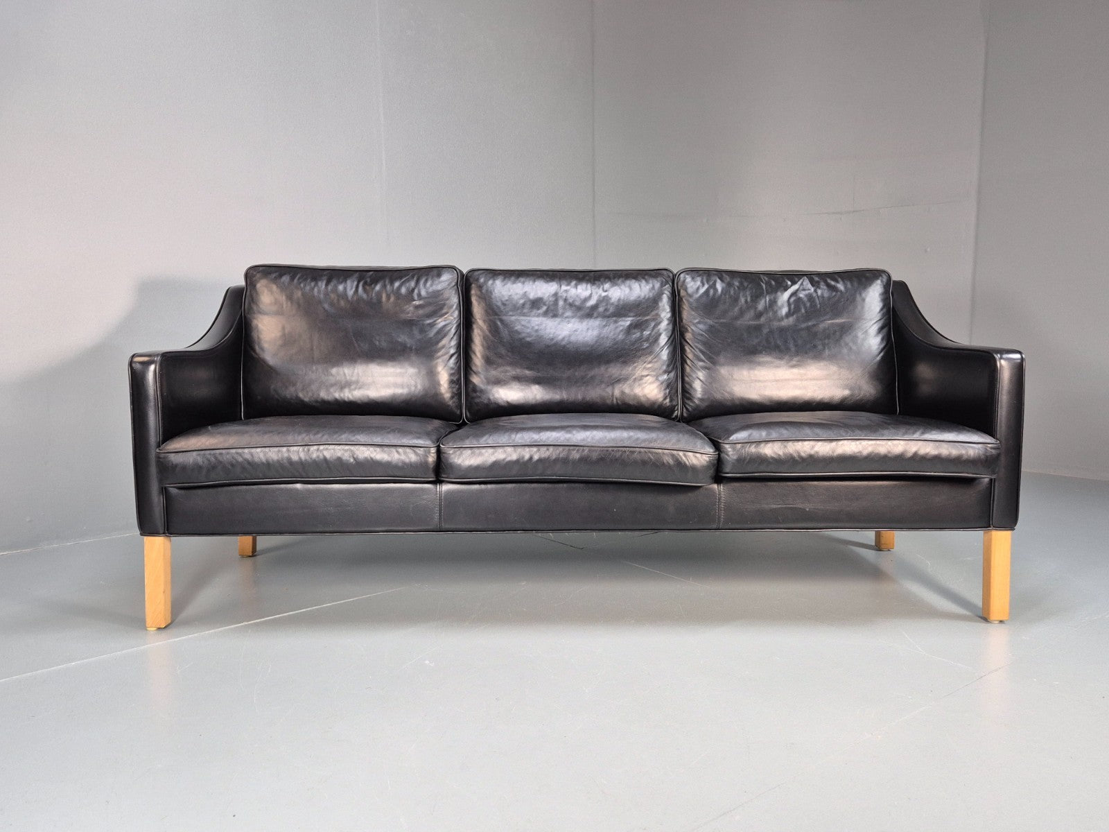 Vintage 3 Seater Leather Sofa Danish Mogensen Style Black 1980s EB10689 M3SS6