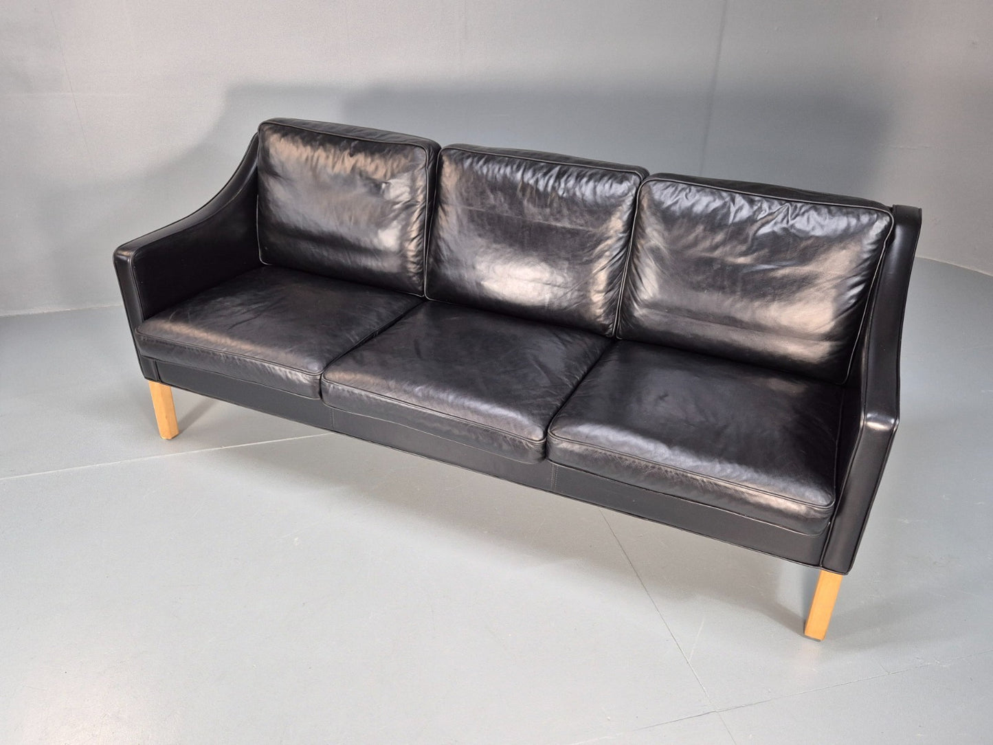 Vintage 3 Seater Leather Sofa Danish Mogensen Style Black 1980s EB10689 M3SS7