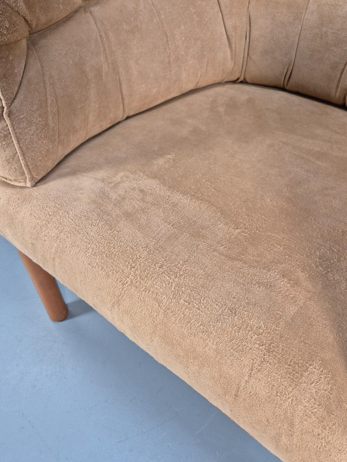 Nielaus and Jeki Vintage Danish Lounge Chair Curved Beech Frame MCM EB9309 MNOR - UKDK FURNITURE