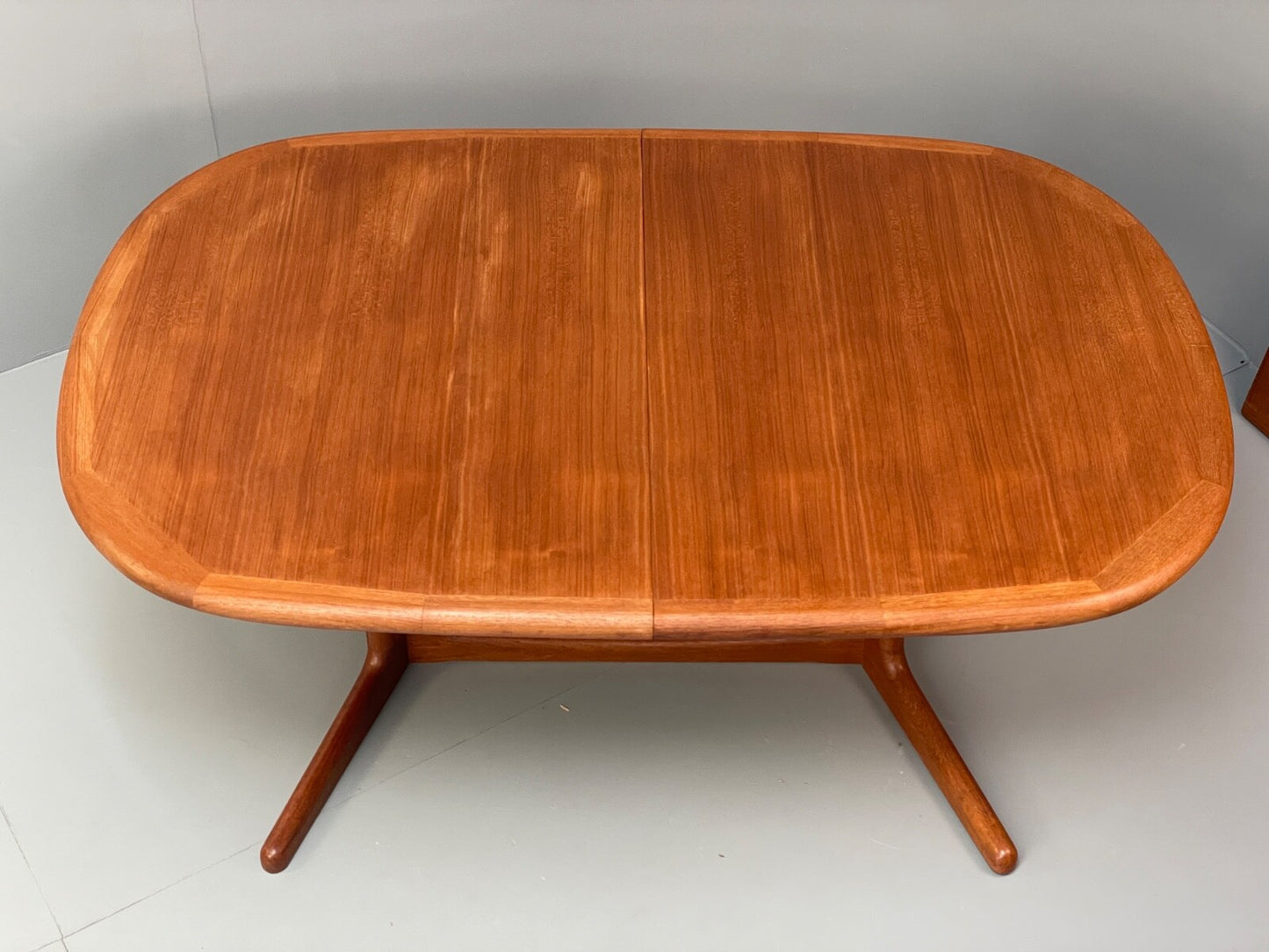 Teak Extending Dining Table Oval Vintage Danish Edvard Valentinsen EB9753 MWOO - UKDK FURNITURE