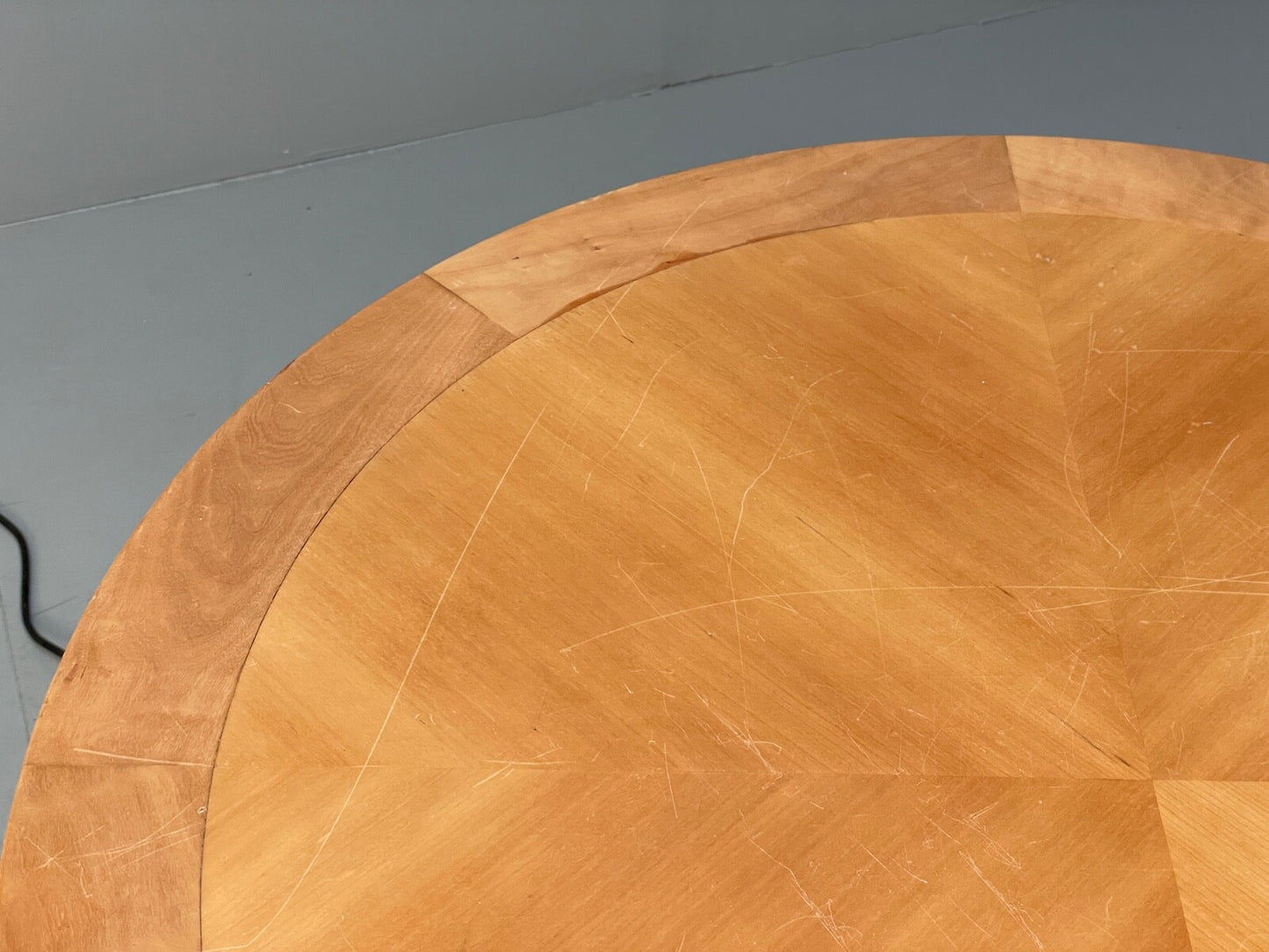 Circular Maple Coffee Table Height Adjustable Art Deco Themed Modern EB9439 MWOO - UKDK FURNITURE
