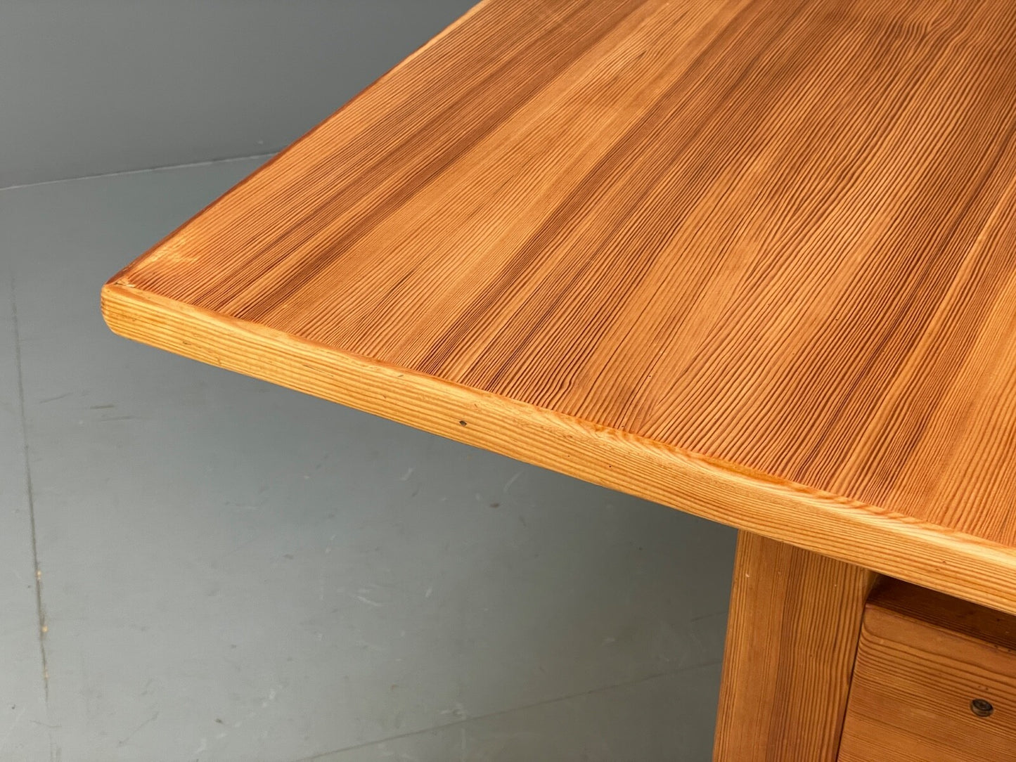 Vintage Danish Pine Dining Table Extending Mogensen Shaker Style EB9434 MWOO - UKDK FURNITURE