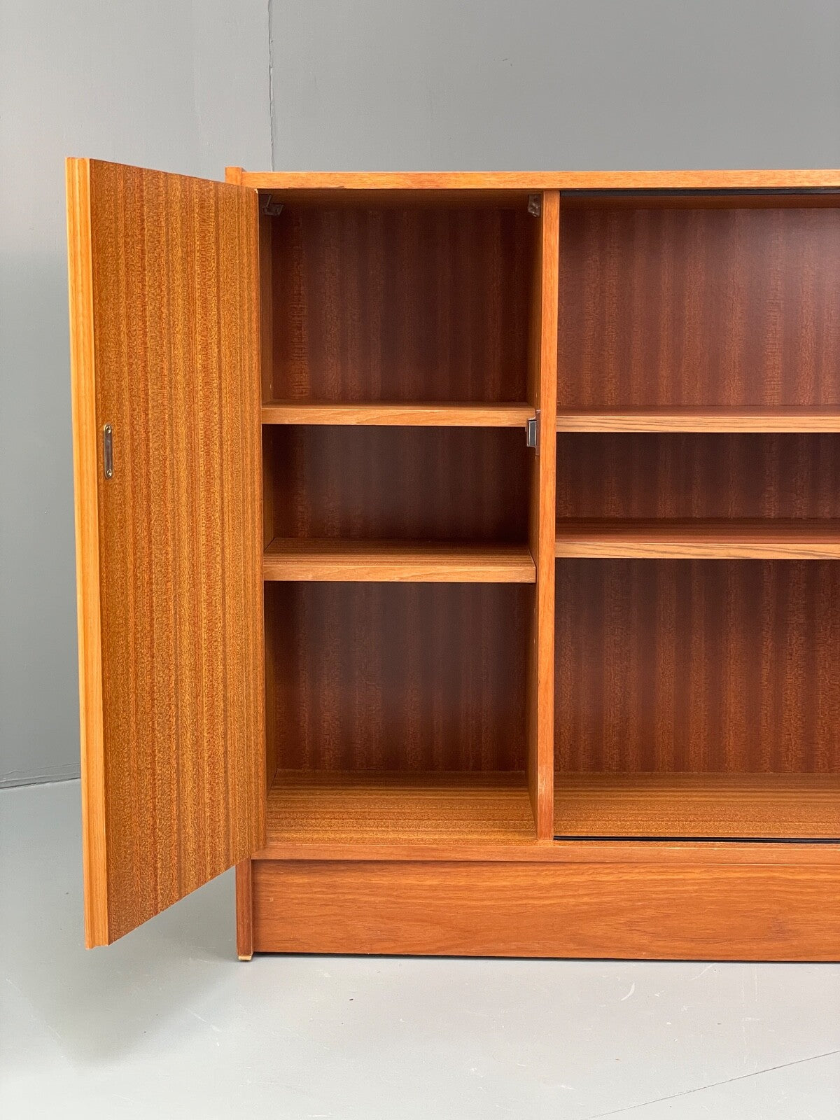 1970s Teak Shelving Unit Glass Doors And Cupboard Retro Bookcase EB8165 MWOO - UKDK FURNITURE