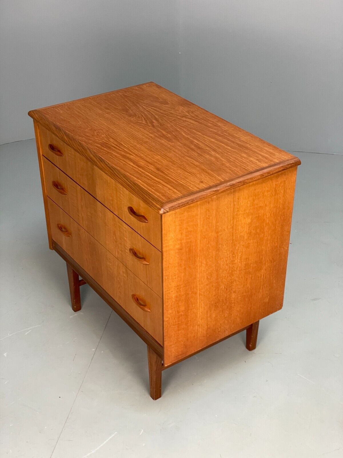 Vintage Teak Chest Of Drawers Compact Mid Century Design Storage EB9414 MWOO - UKDK FURNITURE
