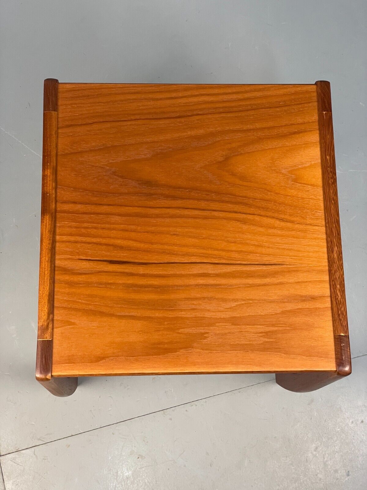 Vintage Teak Nesting Tables Set Of Three Coffee Tables EB8669 MWOO - UKDK FURNITURE