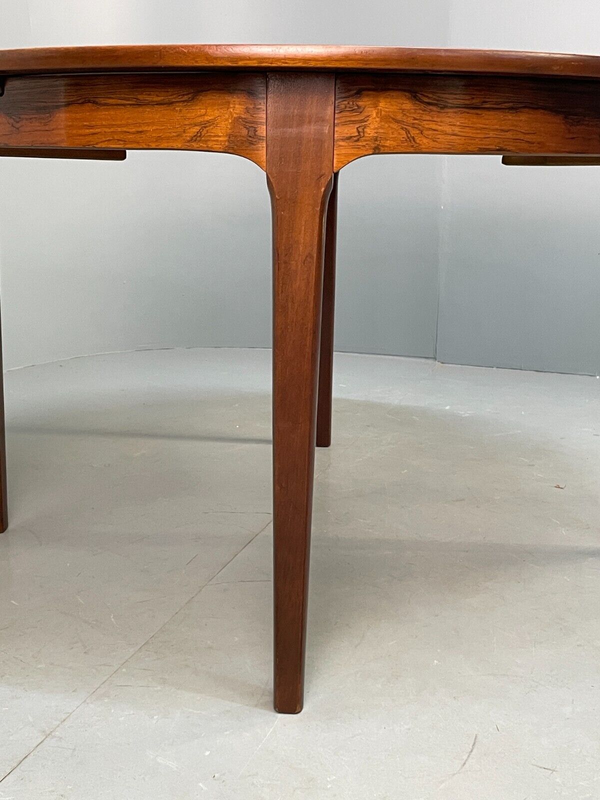 Vintage Nathan Dining Table Extending Circular Mid Century EB9126 MWOO - UKDK FURNITURE