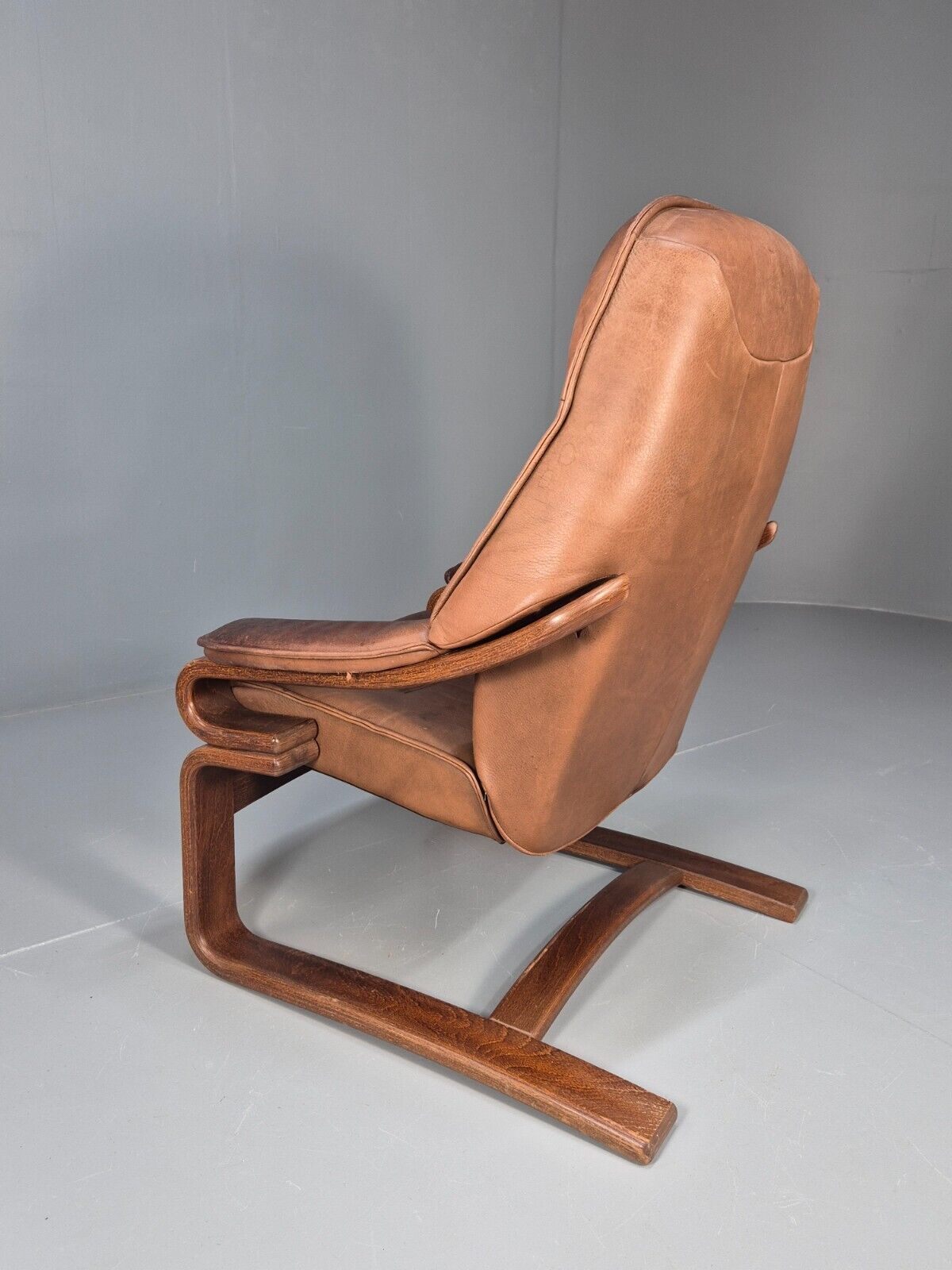 Vintage Danish Lounge Chair Brown Leather Bentwood Reclines Retro EB8783 MBEN - UKDK FURNITURE