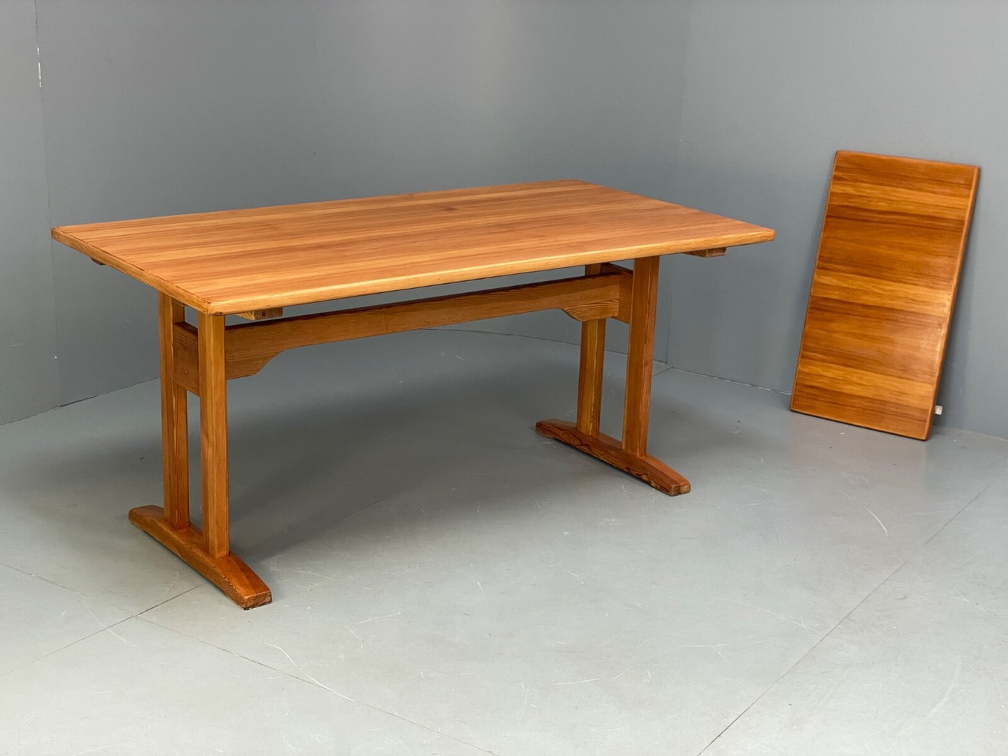 Vintage Danish Pine Dining Table Extending Mogensen Shaker Style EB9434 MWOO - UKDK FURNITURE