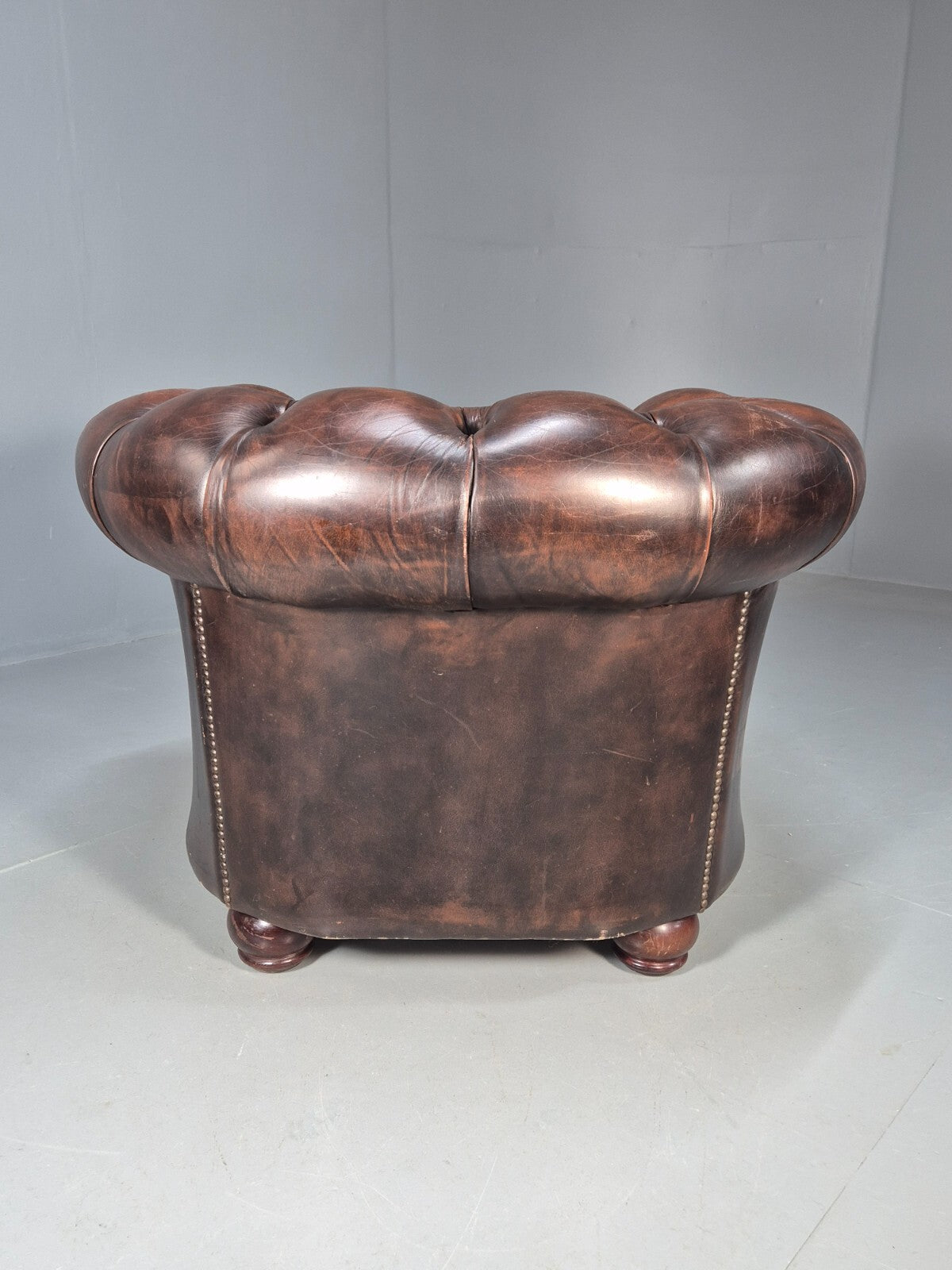 Vintage Chesterfield Club Chair Brown Deep Buttoned Leather EB8520 VLEA - UKDK FURNITURE