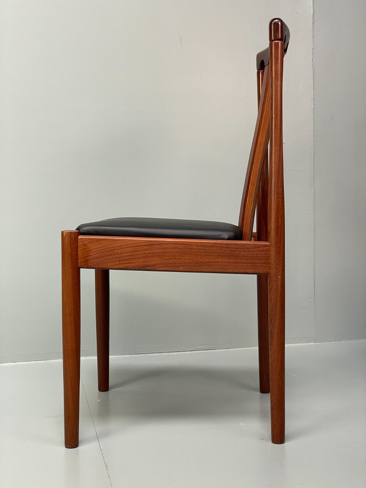 Vintage Meredew Dining Chairs Six Mahogany Teak 1970s Black Vinyl EB9726 MDIN - UKDK FURNITURE
