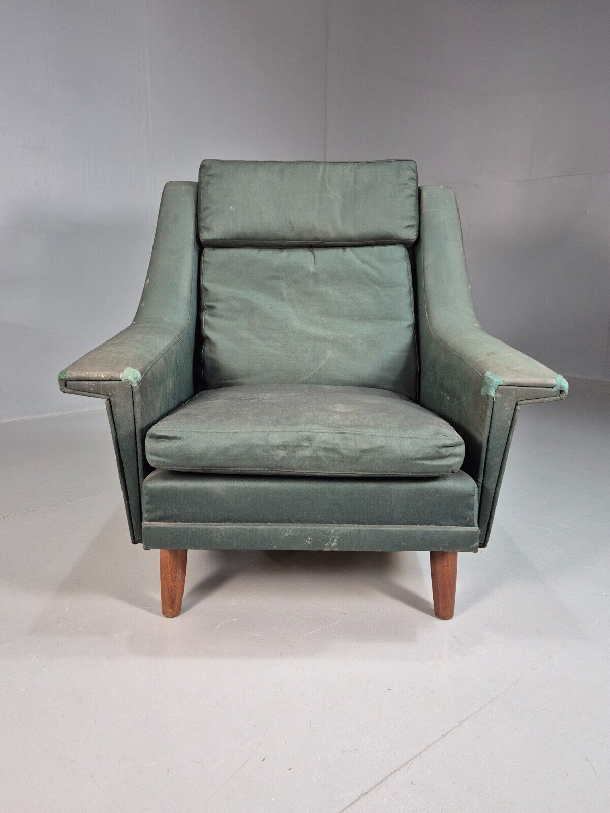 Mid Century Danish Lounge Chair Teak Legs Green Fabric Retro 1960s EB7444 MNOR - UKDK FURNITURE