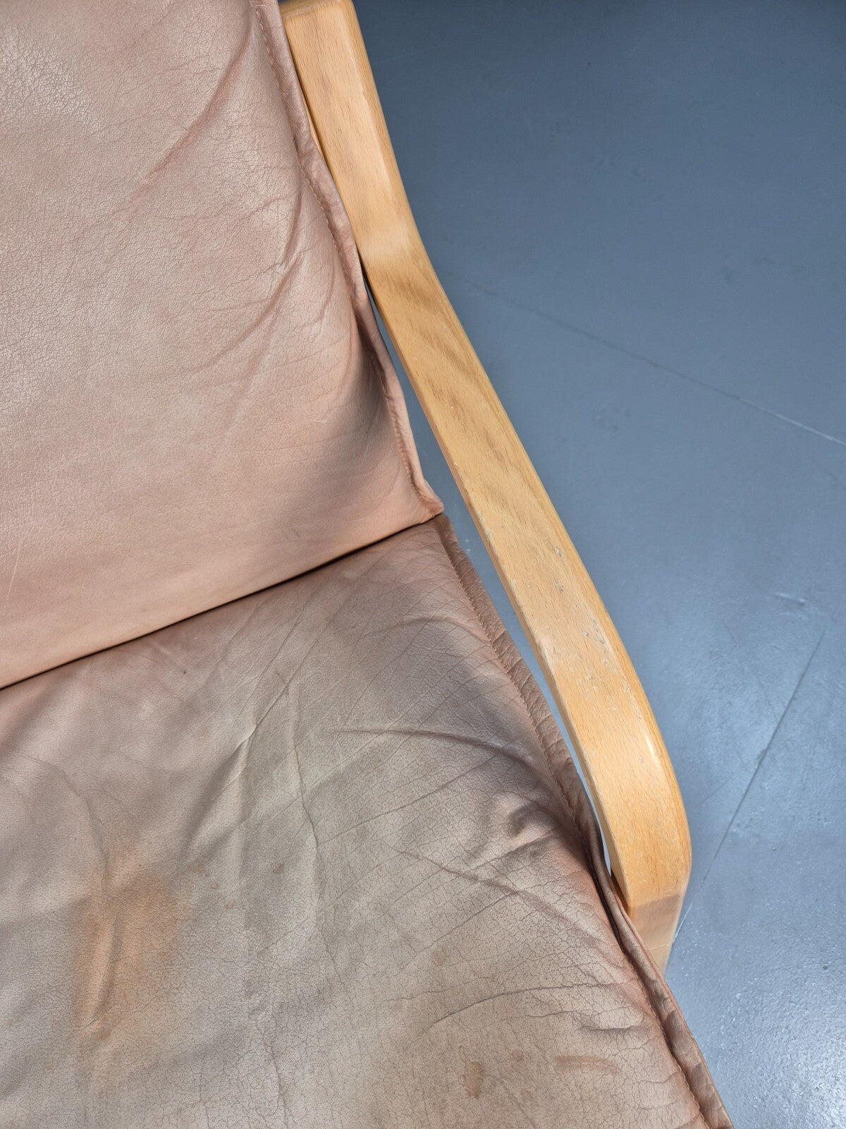 Vintage Stouby Tan Leather and Bentwood Lounge Chair 1980s Retro EB9293 MNOR - UKDK FURNITURE