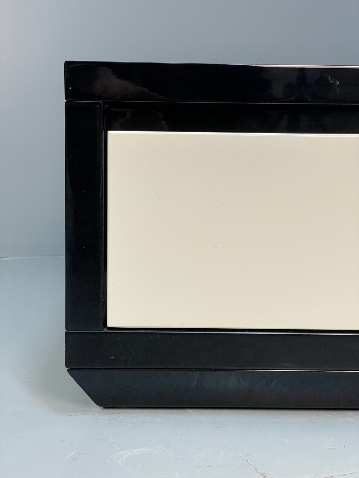 Italian Gloss Black & Off White 1980s Style Tv Unit With Drawers EB8686 MWOO - UKDK FURNITURE