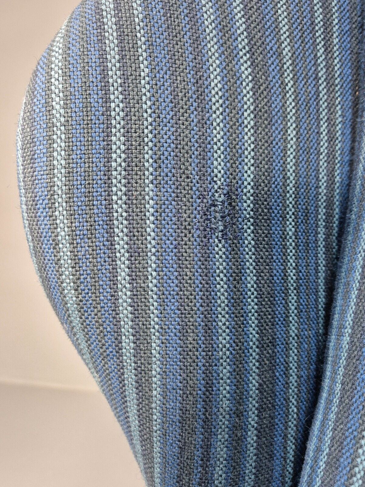 6658576
