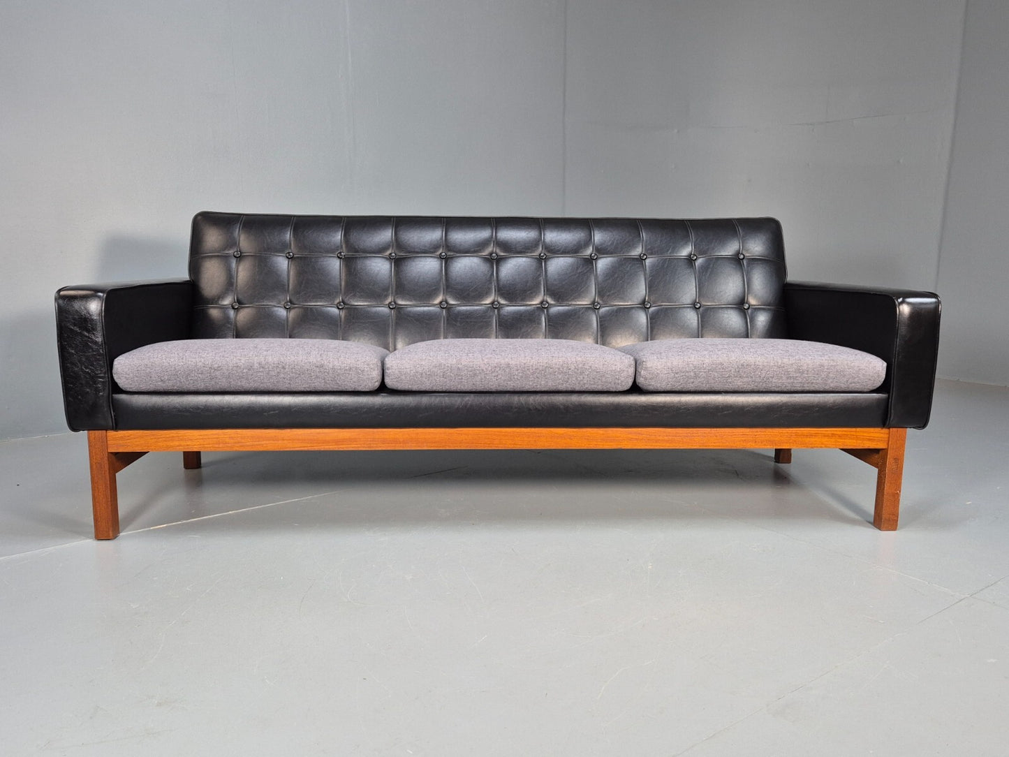 Vintage 3 Seater Sofa Black Leather Teak Frame Futura Mobler Mid Century M3SS - UKDK FURNITURE