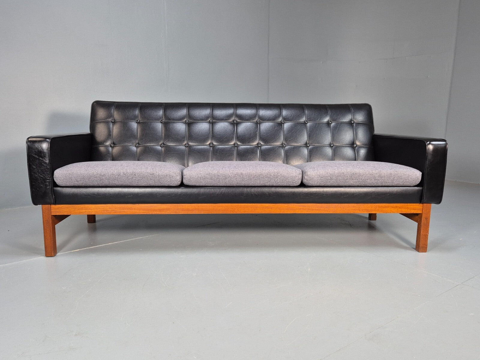 Vintage 3 Seater Sofa Black Leather Teak Frame Futura Mobler Mid Century M3SS - UKDK FURNITURE