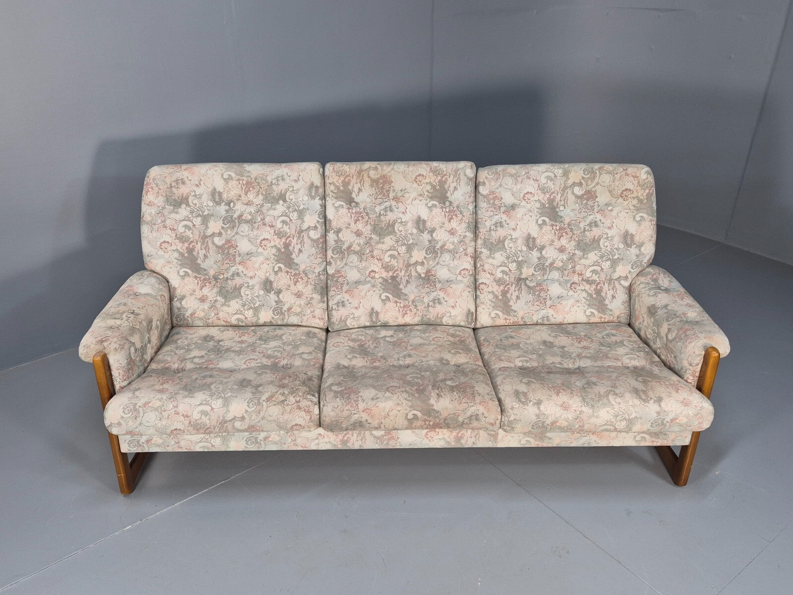 Vintage 1970s Wood Frame 3 Seat Sofa Floral Cotton Upholstery Retro EB9474 M3SS - UKDK FURNITURE