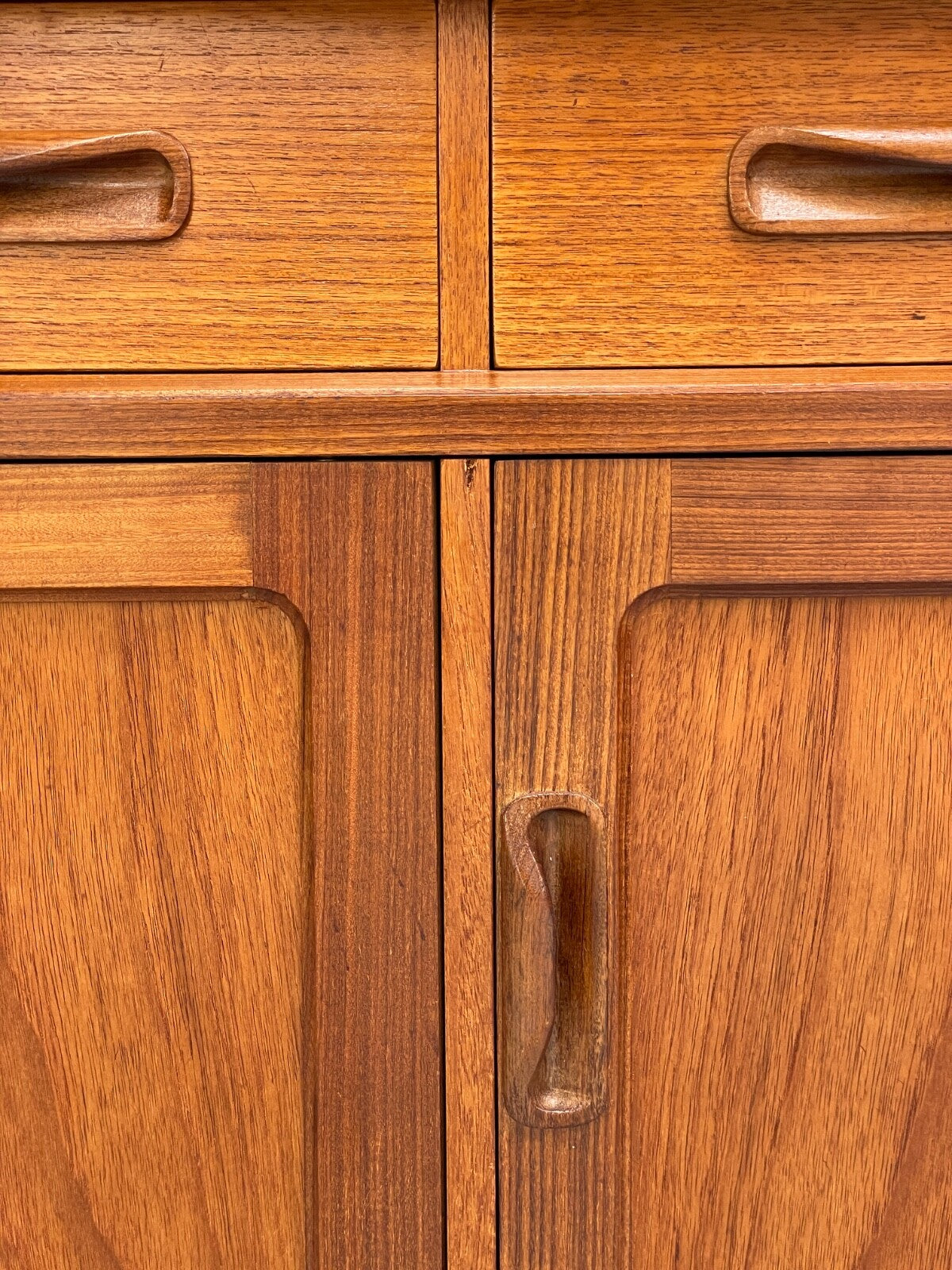 Vintage G-Plan Teak Sideboard Fresco Range Retro Mid Century EB9820 MWOO - UKDK FURNITURE