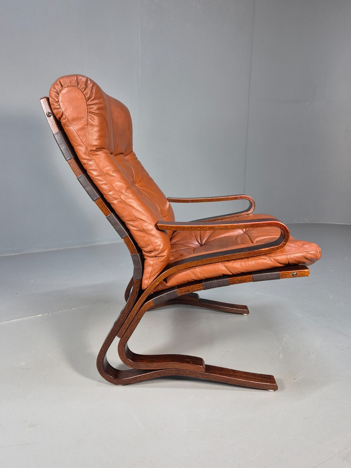 Vintage Danish Leather Tan Lounge Chair Skyline Hove MCM Retro 1970s EB9274 MBEN - UKDK FURNITURE
