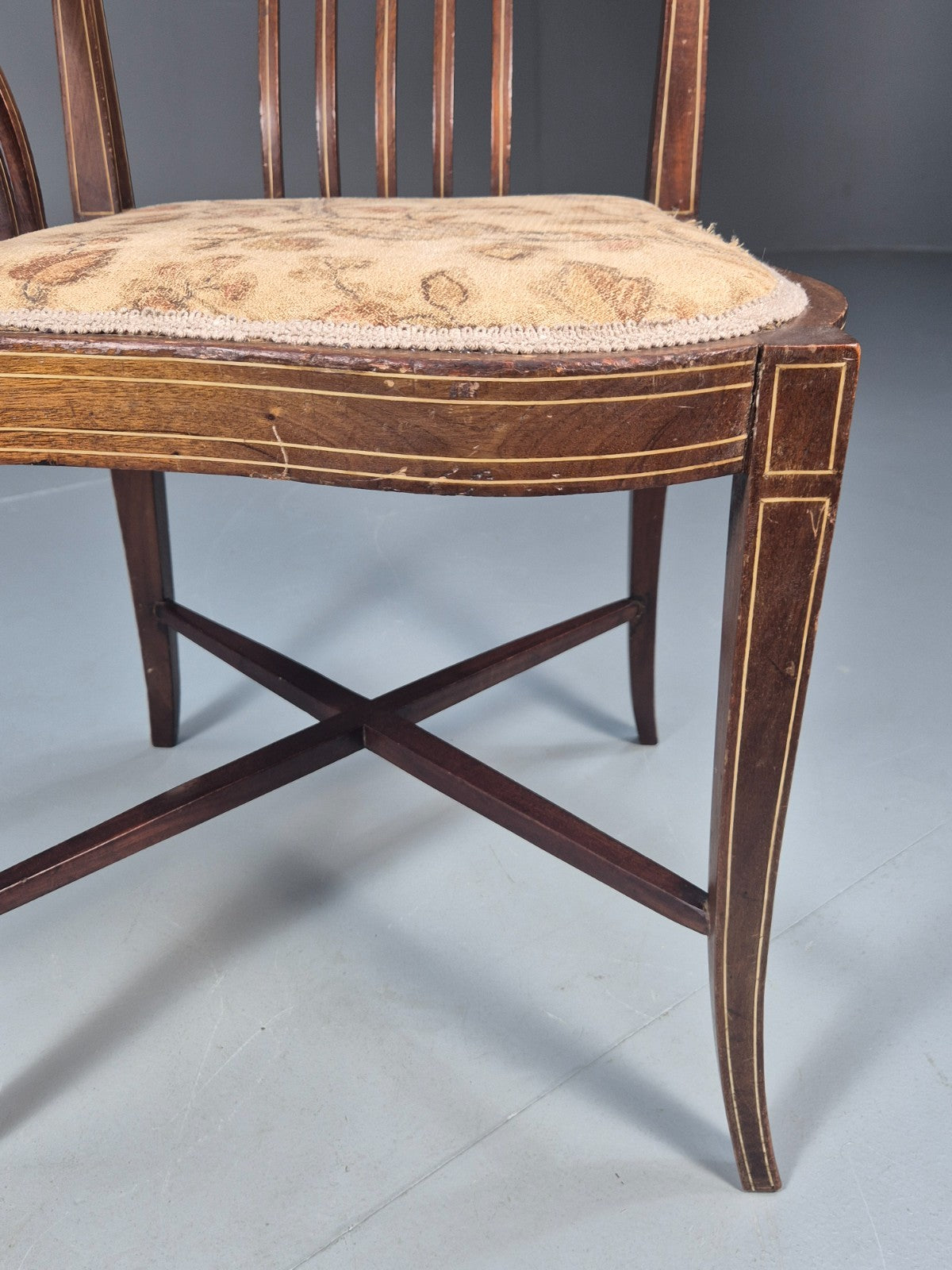 Edwardian Inlaid Corner Chair Mahogany Boxwood and Ivorine Antique EB10642 VDIN12