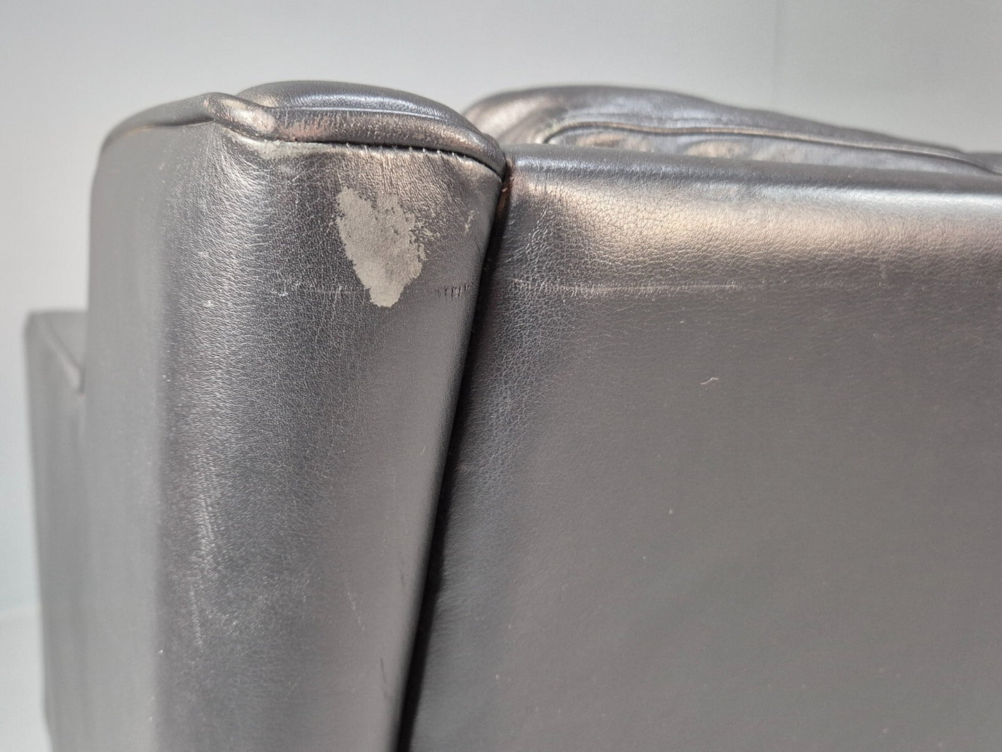 Vintage 2 Seater Black Leather Danish Sofa Borge Mogensen Style EB9078 M2SS - UKDK FURNITURE