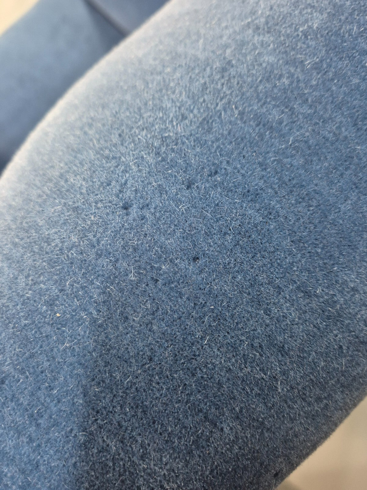 Vintage Wingback Lounge Chair Blue Velvet Antique Style EB9693 VNOR - UKDK FURNITURE