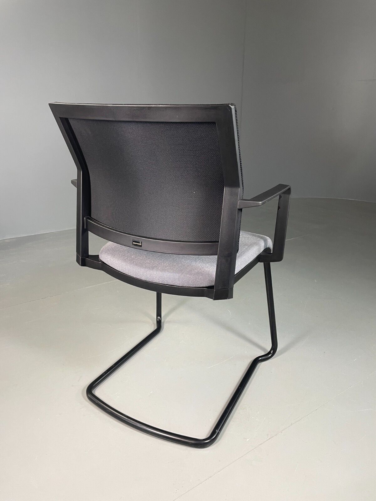 Vintage Task Chair Black and Grey Moventi Coz Cantilever EB6831 MNOR - UKDK FURNITURE