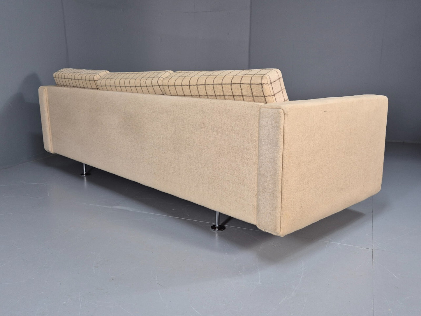 A Vintage Hans Wegner GE300 3 Seat Sofa in Original Wool MCM Retro EB9355 M3SS - UKDK FURNITURE