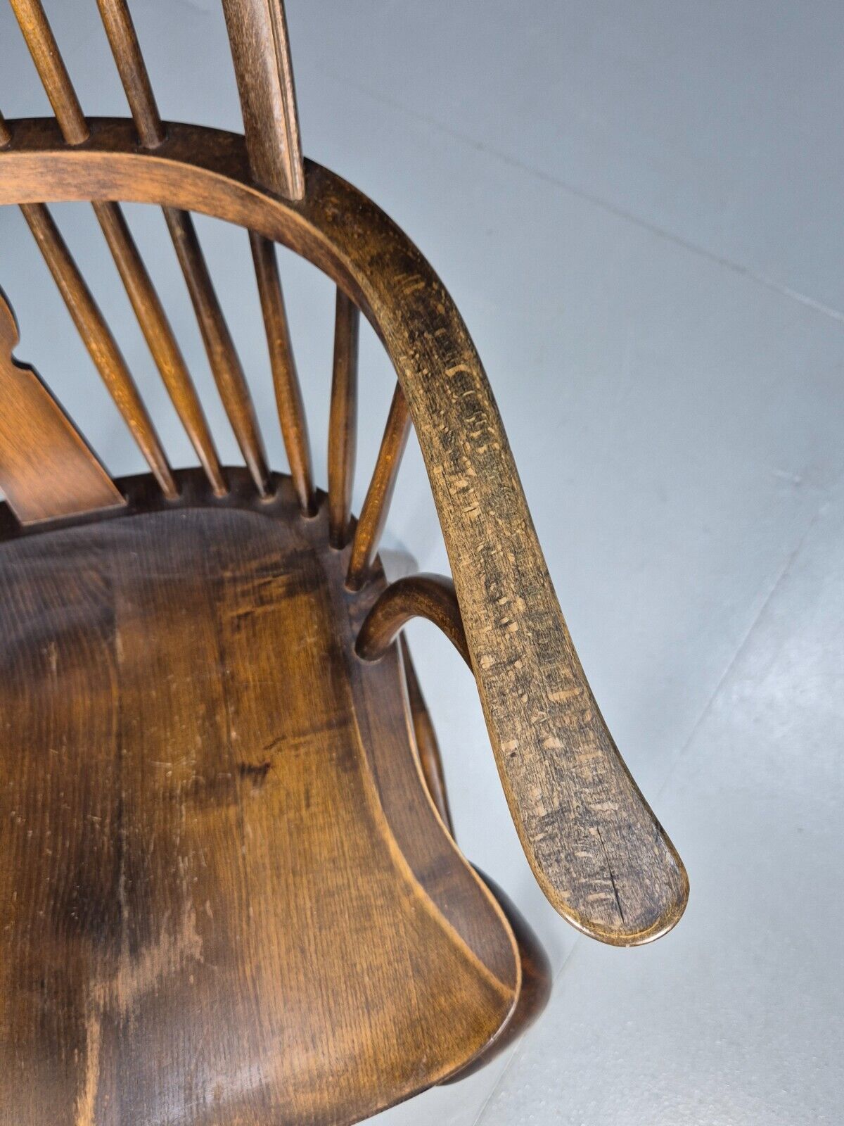 Vintage Windsor Chair Beech Wood Stickback Pad Feet Antique EB8961 VDIN - UKDK FURNITURE